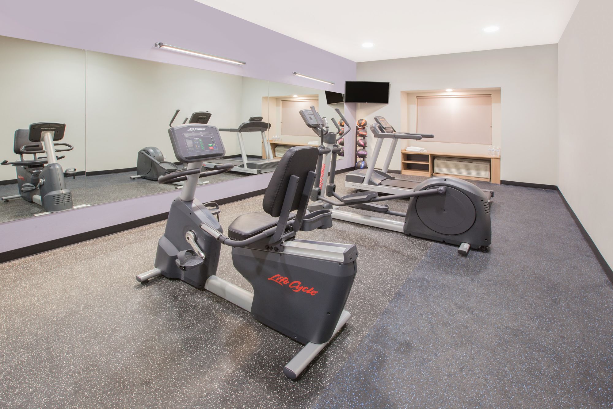 Microtel Inn & Suites By Wyndham Cuauhtemoc Campos Menonitas Luaran gambar
